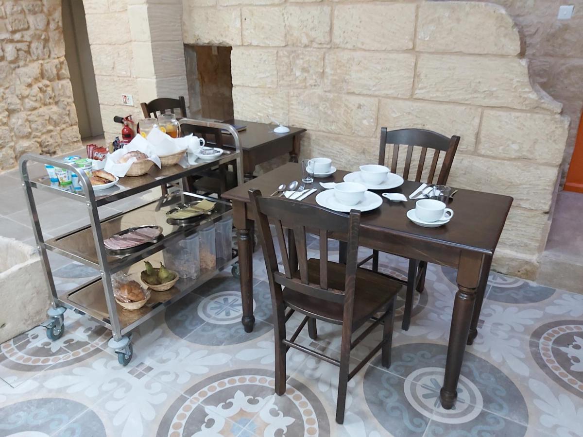 The Hidden Gem Boutique Hotel Rabat Exterior photo